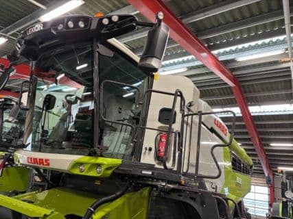 Claas Lion 8700 Terra Trac