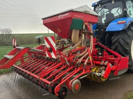 Kverneland DA  mit Kongskilde Kreiselegge