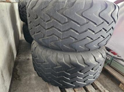 Vredestein 560/60R22.5
