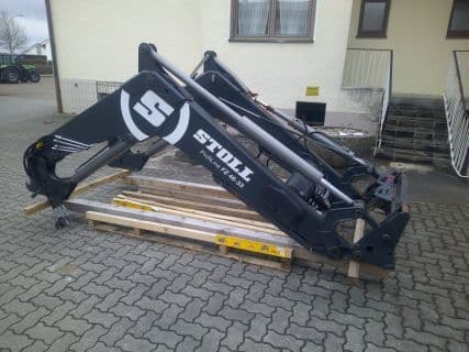 Stoll Frontladerschwinge Profiline FZ 46-33, reparaturbedürftig