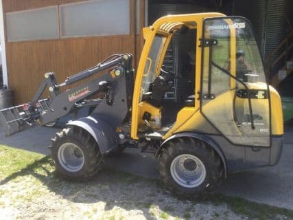 Eurotrac W12