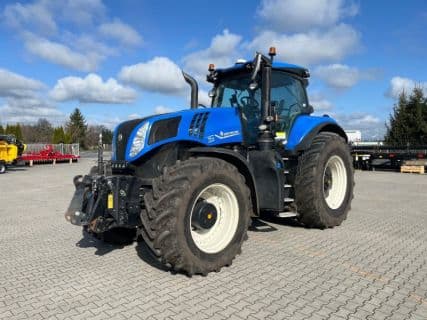 New Holland T 8.435 UC