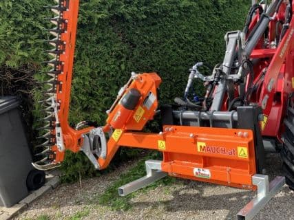 Rinieri Heckenschere für Hoflader