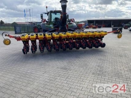 Väderstad TEMPO TPV 12