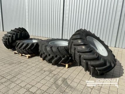 Trelleborg 600/65 R28 + 710/70 R38