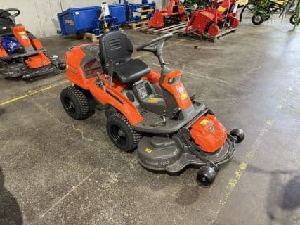 Husqvarna R 216TC AWD Rider