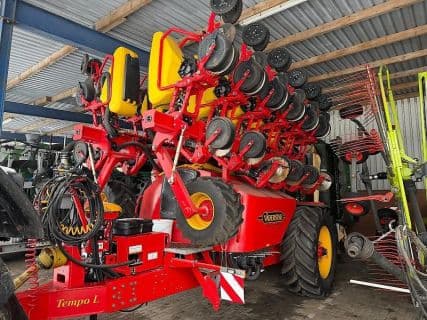 Väderstad Tempo TPL 12 mit Bordhydraulik