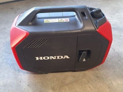 Honda EU 32i
