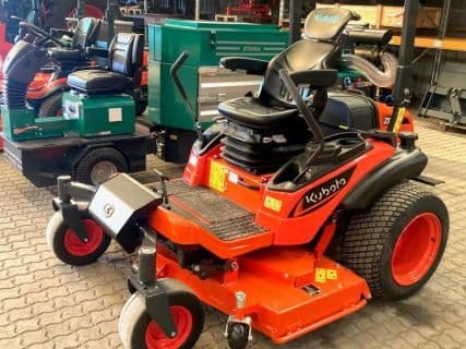 Kubota ZD1211R-60 Zero Turn