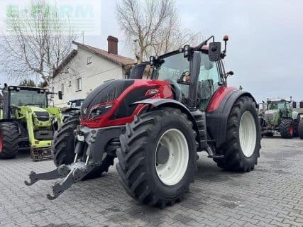 Valtra t234 versu Versu