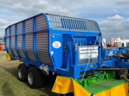 Zamet Mähladewagen / green mower