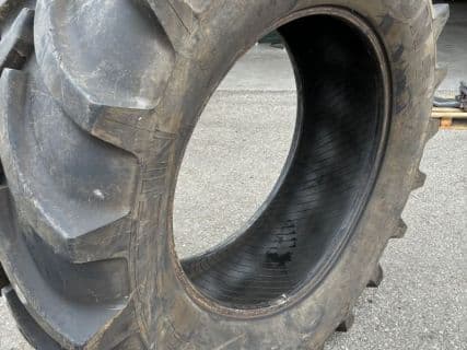 Vredestein Traxion 650 / 65 R42