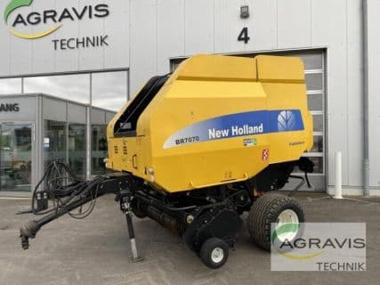 New Holland BR 7070 EC