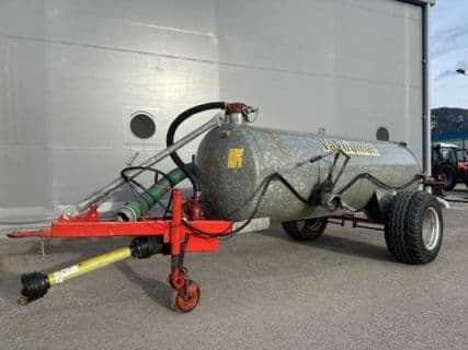 Vakuumat Güllefass 2500l mit Gelenkwelle,