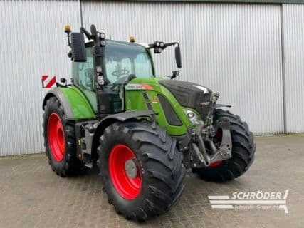 Fendt 724 VARIO S4 PROFI PLUS