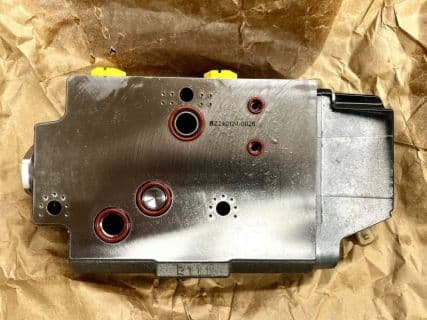 Deutz Agrotron Art.: 2.3729.005.0/10 Zusatzsteuerg.