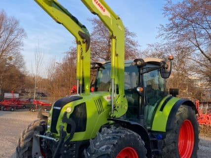 Claas Arion 470