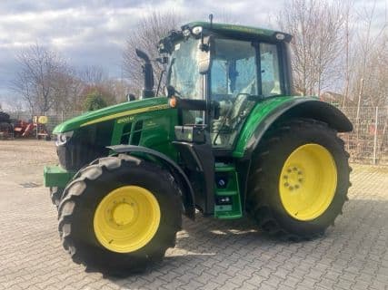 John Deere 6100M