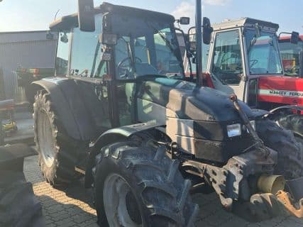 New Holland L 85 DT