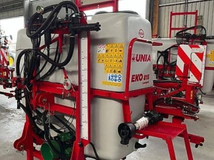 Unia EKO 815 Anbauspritze 800 L 15 m ARAG Armaturen