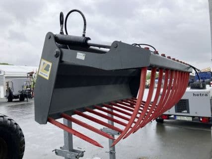 Bressel & Lade DUNG- UND SILAGEZANGE M D45