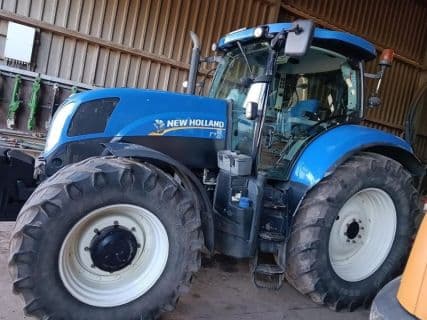 New Holland T7.210